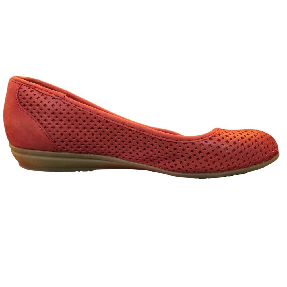 Comfortiva Electra Laser Cut Perforated Red Nubuck Leather Flat Shoes Womens 7 M